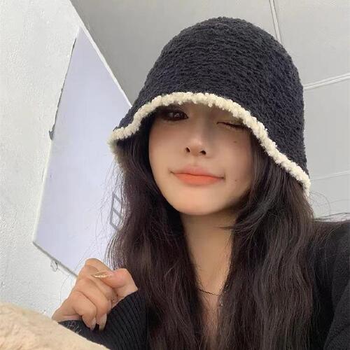 Black knitted fisherman hat for women in autumn and winter ins face-showing small bucket hat contrasting color warm large head circumference ear basin hat~