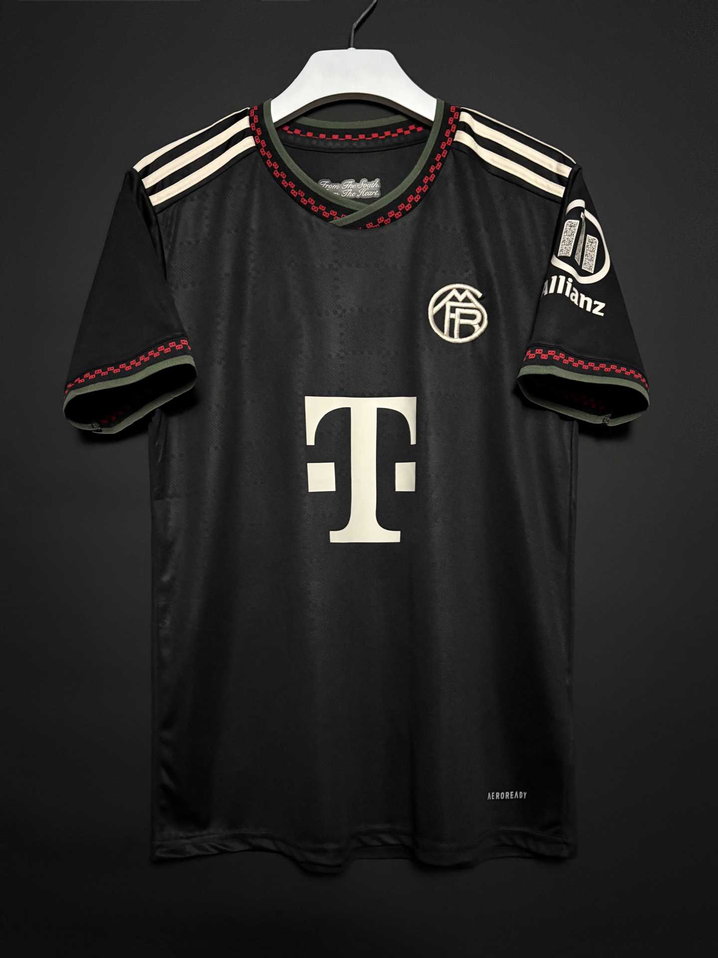 25 nuevas camisetas de fútbol Barcelona Arsenal Brasil Real Madrid Napoli Juve París Jersey al por mayor