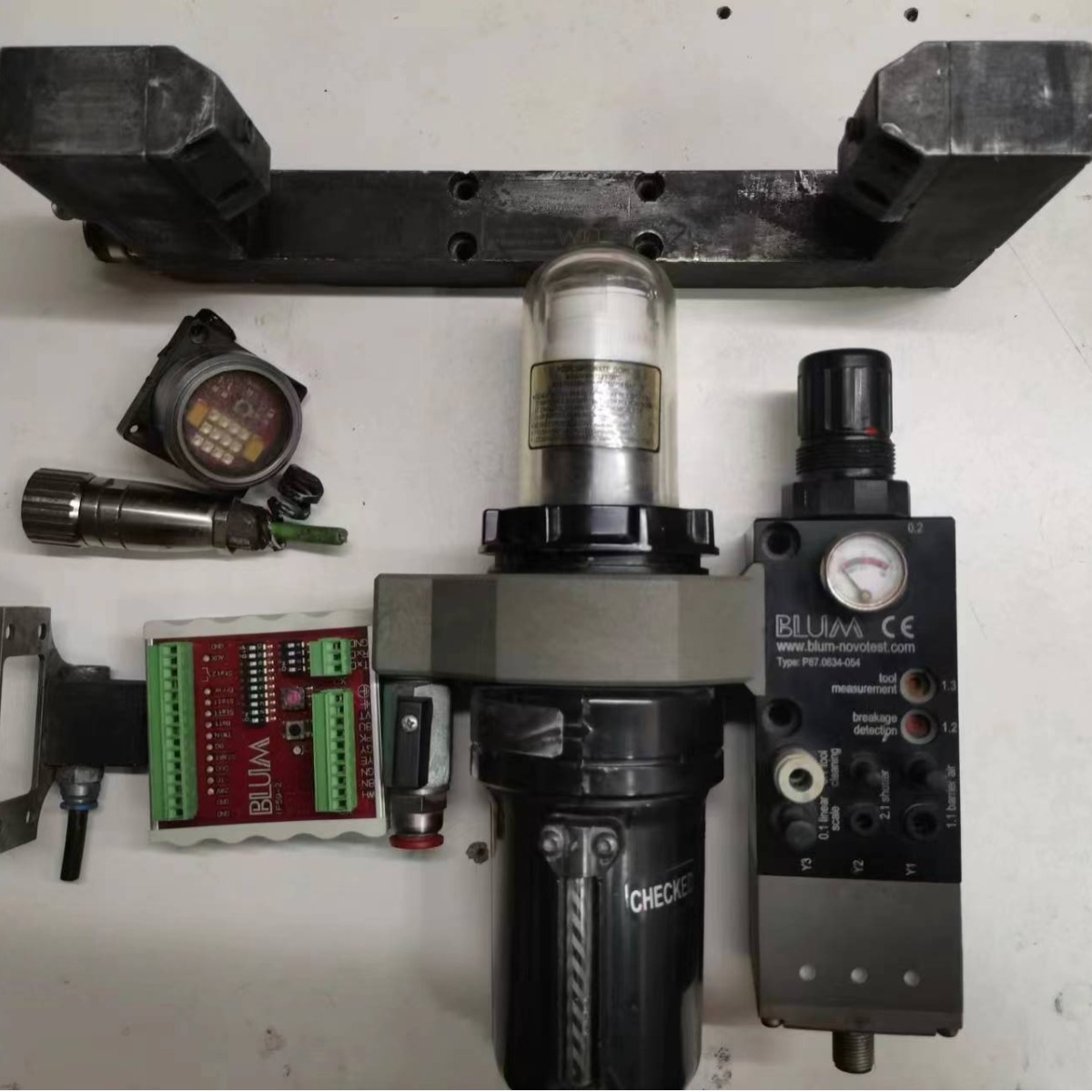 波龙激光对刀仪控制阀87.0634-054-A10 A30接线盒IF59-2 IC56接收
