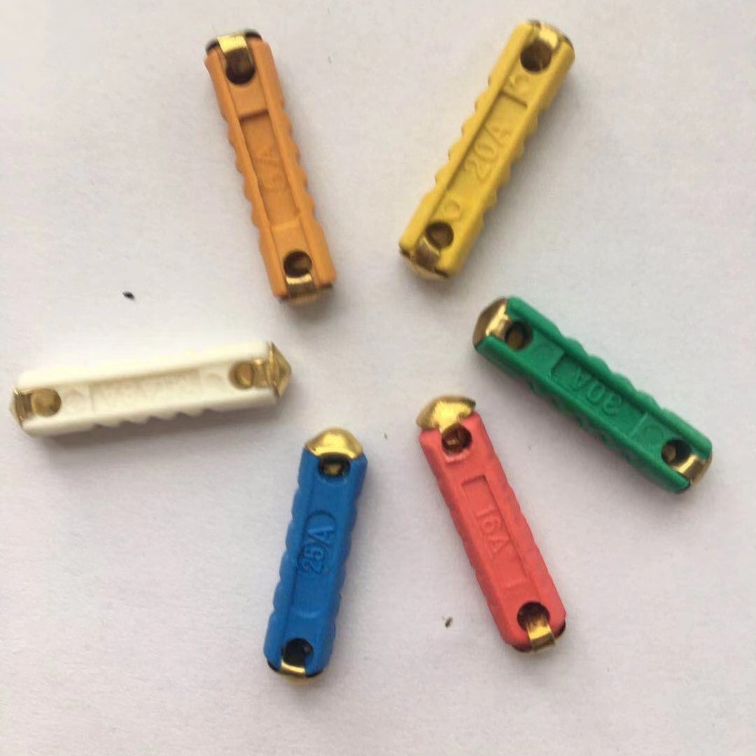 GBC东欧式汽车保险丝EASTEURE AUTOFUSE5A8A16A20A25A30A金边圆柱