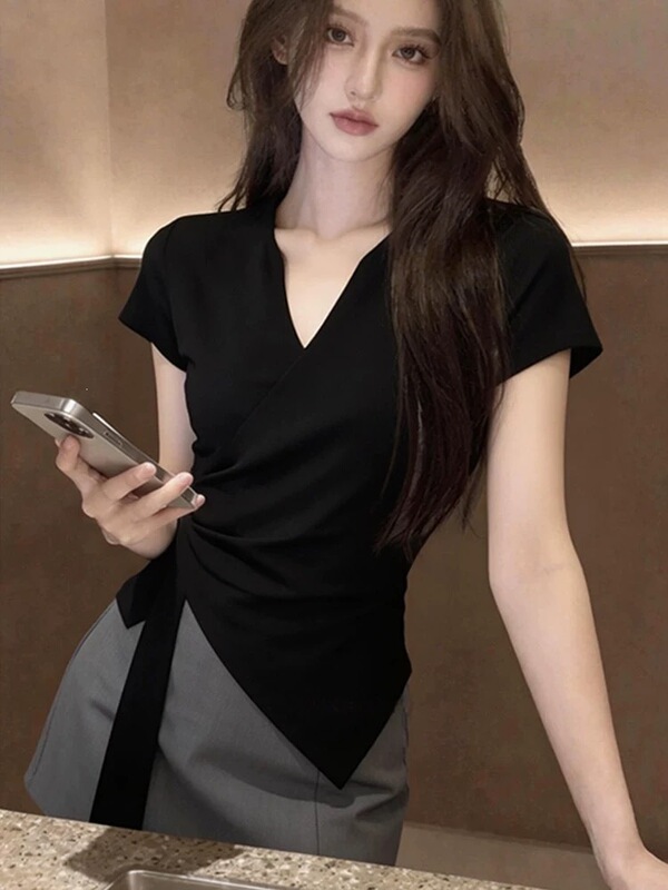 Elegant Black Short-Sleeve T-Shirt for Women with Tie Straps, Waist-Cinching, Slimming V-Neck, Early Summer New Style, Irregular Shoulder Top Elegant Black Short-Sleeve T-Shirt for Women with Tie Straps, Waist-Cinching, Slimming V-Neck, Early Summer New Style, Irregular Shoulder Top