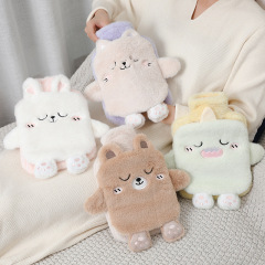 新型ダブルプラグのぬいぐるみかわいいアニメpvc湯たんぽ注水家庭用湯たんぽを厚くして防爆防漏を防止する
