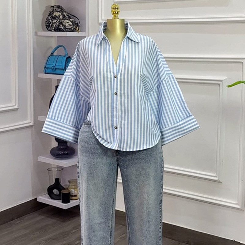 European and American Cross-Border Women's Fashion 2026 Summer New Stylish Turn-Down Collar Loose Design Niche Casual Shirt Top