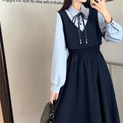 大きいサイズの婦人服の偽の2つのワンピースの女性の秋の新型の太ったmmのフランス式の復古のデザイン感の気質はやせている長いスカートを現します。