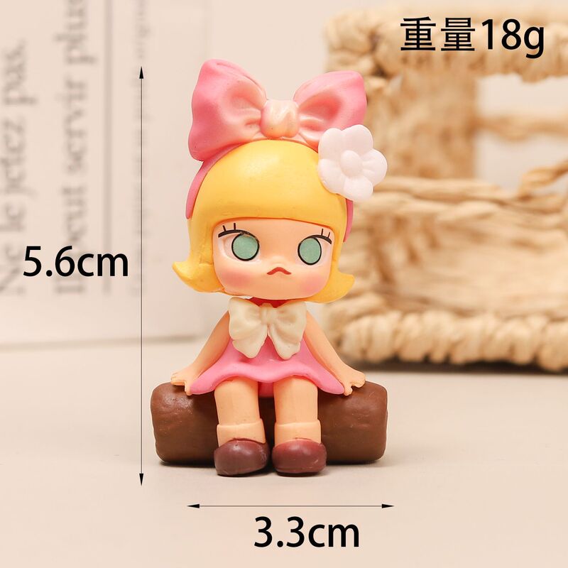 Molly Modified Doll Cute Figurines with Scenery Along the Way, 12Th Anniversary Fan-Made Trendy DIY Phone Chain Keychain Accessories Molly Modified Doll Cute Figurines with Scenery Along the Way, 12Th Anniversary Fan-Made Trendy DIY Phone Chain Keychain Accessories