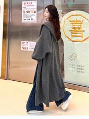 灰色连帽长款毛衣女春秋季2025新款宽松慵懒风高级感针织开衫外套
