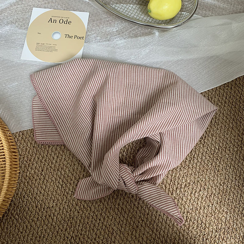Pañuelo cuadrado pequeño, bufanda de seda, bufanda de cuello con sentido avanzado para mujer, pañuelo a rayas liso, bufanda de estilo pastoral para mujer de verano, protector para el cuello chal