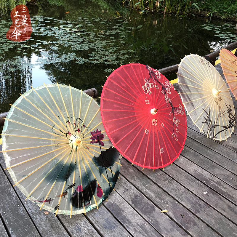 Tung Oil Paper Umbrella Ancient Umbrella Rainproof Waterproof Retro Hanfu Photo Propel Umbrella Jiangnan Traditional Handicraft Umbrella Tung Oil Paper Umbrella Ancient Umbrella Rainproof Waterproof Retro Hanfu Photo Propel Umbrella Jiangnan Traditional Handicraft Umbrella