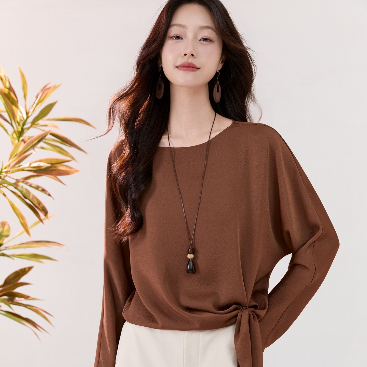 2026 Autumn New Round Neck Chiffon Blouse Women's Loose Tie-Waist Long Sleeve Top 2910