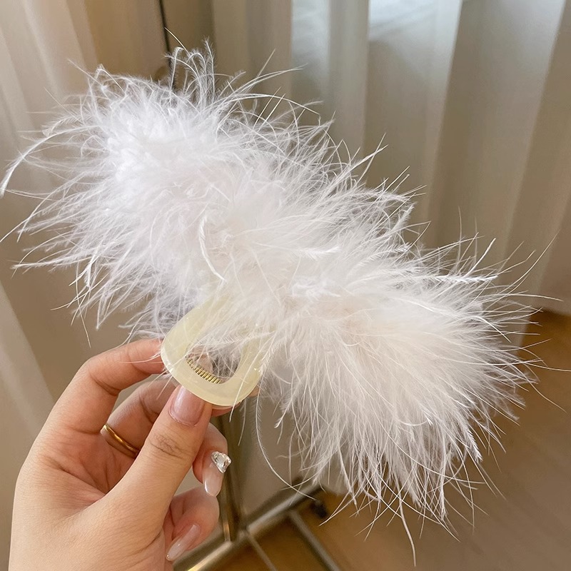 Super Fairy Feather Clip Mujer Red Red Nuevo Horquilla de gama alta Clip de tiburón en la parte posterior de la cabeza