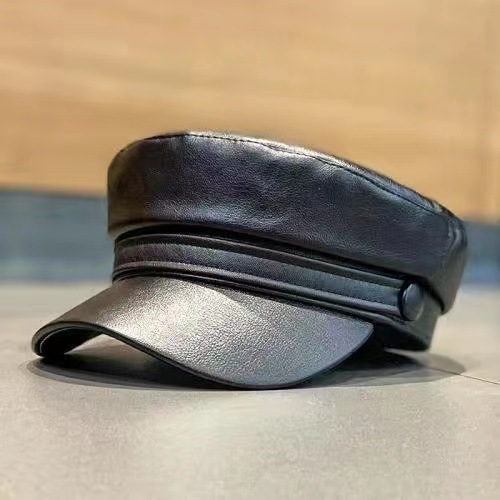 English Retro PU Flat Cap, Ins Korean Style Fashion Black Leather Hat, Slimming Bell Cap for Women, Autumn/Winter Wholesale