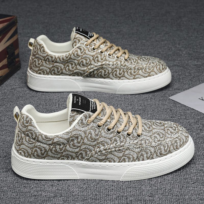 Zapatillas de lona para hombre, de caña baja, estilo nuevo de invierno 2025, zapatillas deportivas estampadas de caña baja, zapatillas deportivas casuales de suela gruesa para hombre.