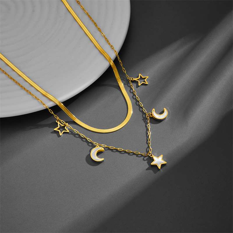 Daily Occasion 304 Stainless Steel Material Star, Moon Pattern PVD Coated Real Gold Plated 18K Gold Star Moon Titanium Steel Sweet Waterproof Non Tarnish Titanium Steel Pendant Necklace