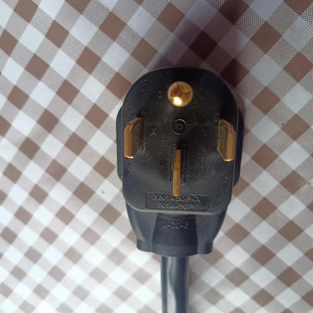 特斯拉充电桩转换插头线美规NEMA5-15/10-30/14-50新能源转换插头