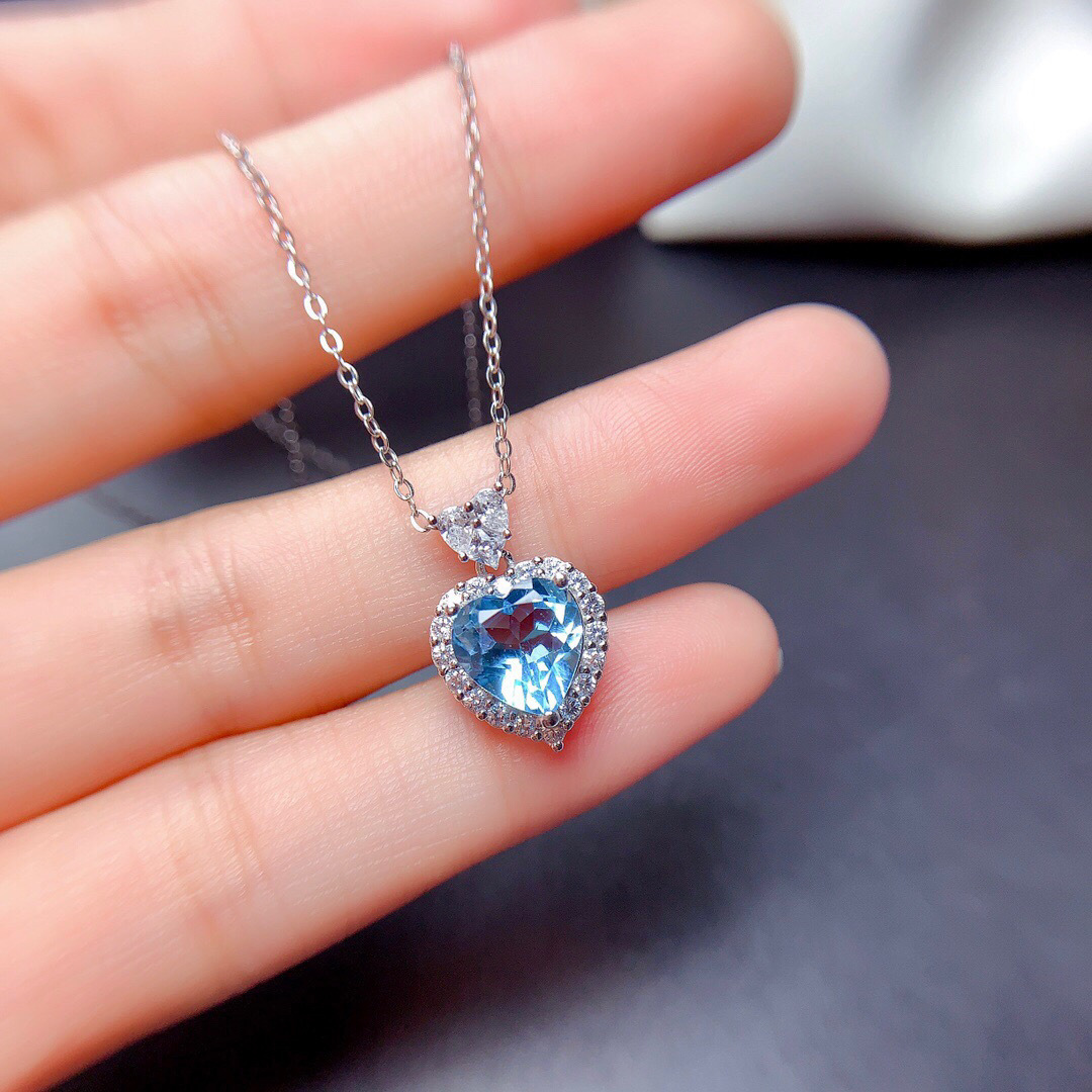 Live Broadcast New Imitation Natural Blue Switzerland Topaz Topaz Blue Set Rings Eardrop Pendant Mozambique Garnet Ear Studs display picture 4