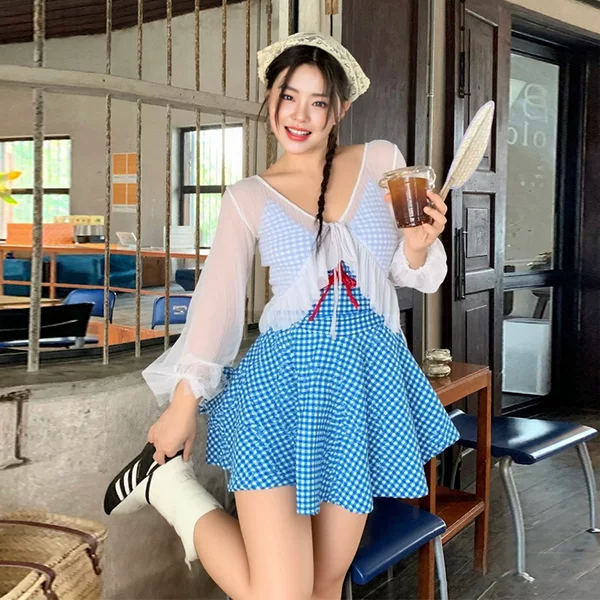 Plus-size swimsuit three-piece set, vintage plaid, long-sleeved, sun-protective, slimming, concealing, for slightly plump girls, suitable for hot springs