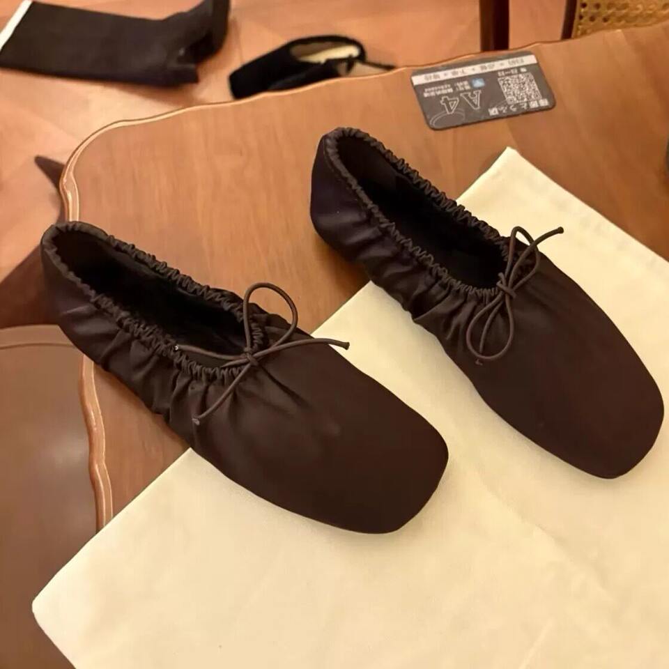 Giày lười nữ mũi vuông satin thắt nơ đế bằng gót thấp — Màu nâu
