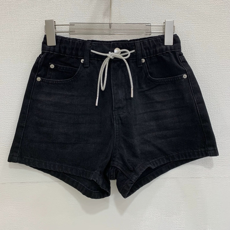 2026 Summer Alex New High Street Style Hot Girl Pants Drawstring Elastic Waist Straight Wide-Leg Denim Shorts for Women 2026 Summer Alex New High Street Style Hot Girl Pants Drawstring Elastic Waist Straight Wide-Leg Denim Shorts for Women
