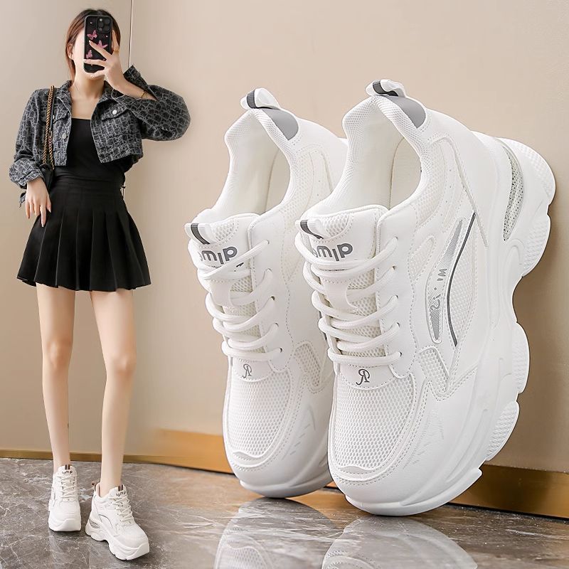 Inner realce zapatos de papá, zapatos deportivos casuales ligeros pequeños, zapatos de mujer de plataforma de todo fósforo de verano, zapatos blancos de red huecos