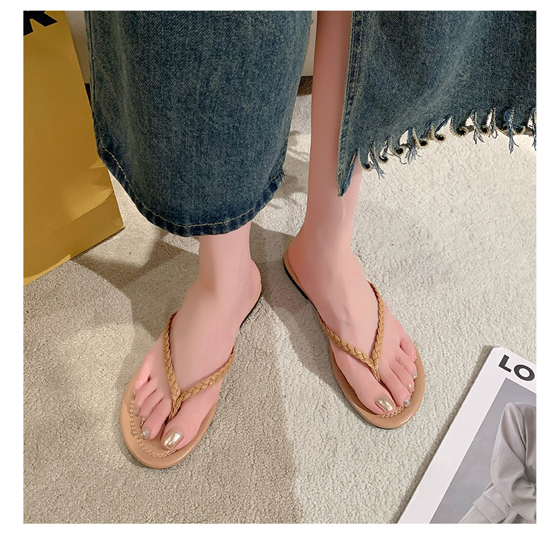 Women's Casual Solid Color Round Toe Flip Flops display picture 13