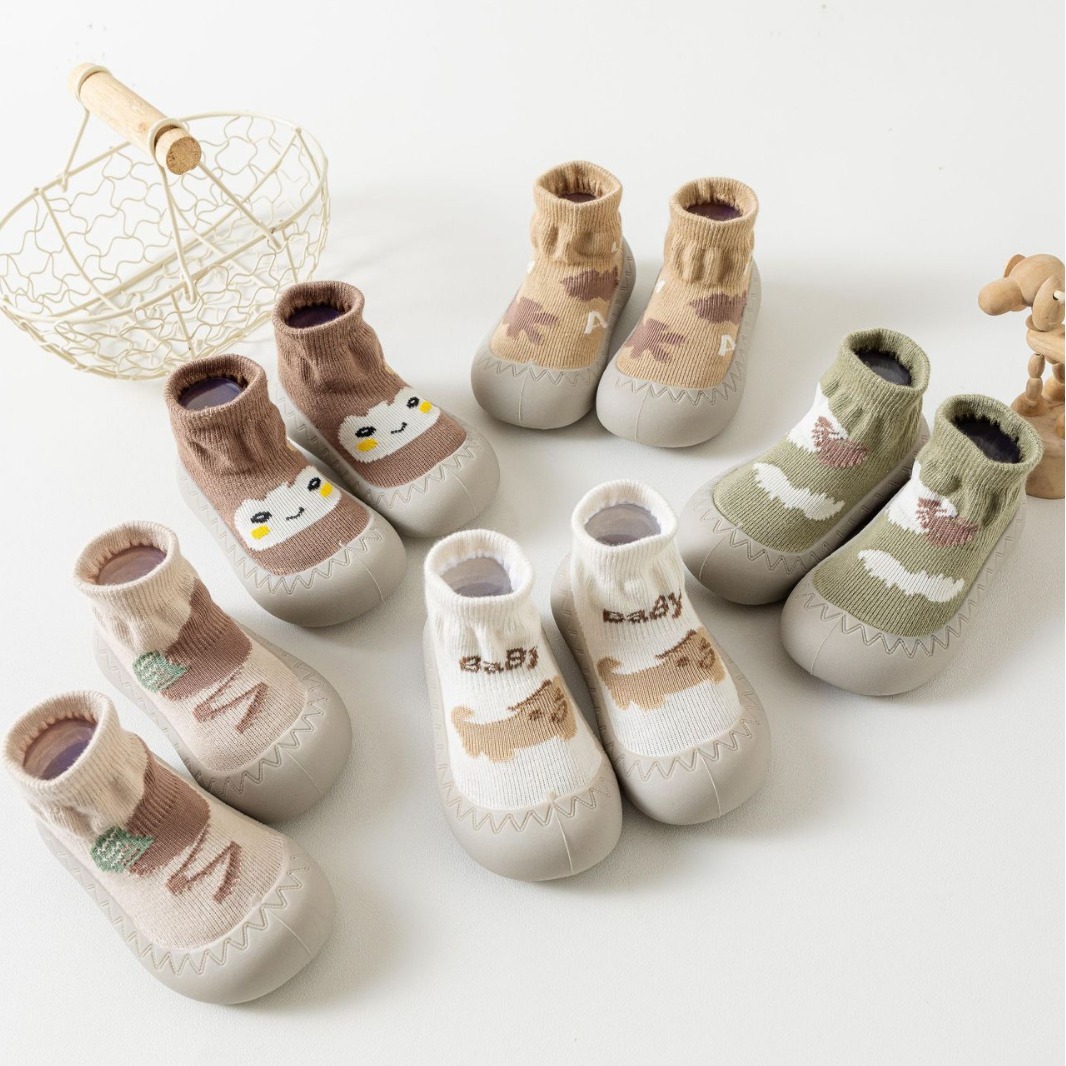 Baby Toddler Shoes Soft Sole Non-slip Breathable Socks Shoes Indoor and Outdoor Boys and Girls Baby Spring and Summer Odor-resistant Floor Shoes and Socks