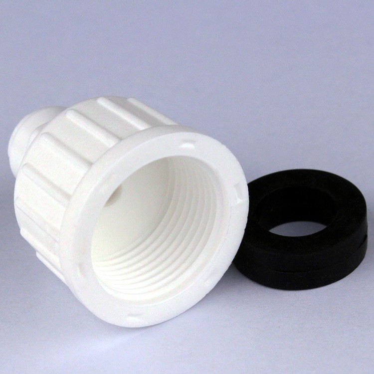 Venta al por mayor 63N 62N purificador de agua conector 6 puntos dientes internos vuelta 2 puntos tubería recta seis vueltas tres enchufe rápido conector reductor