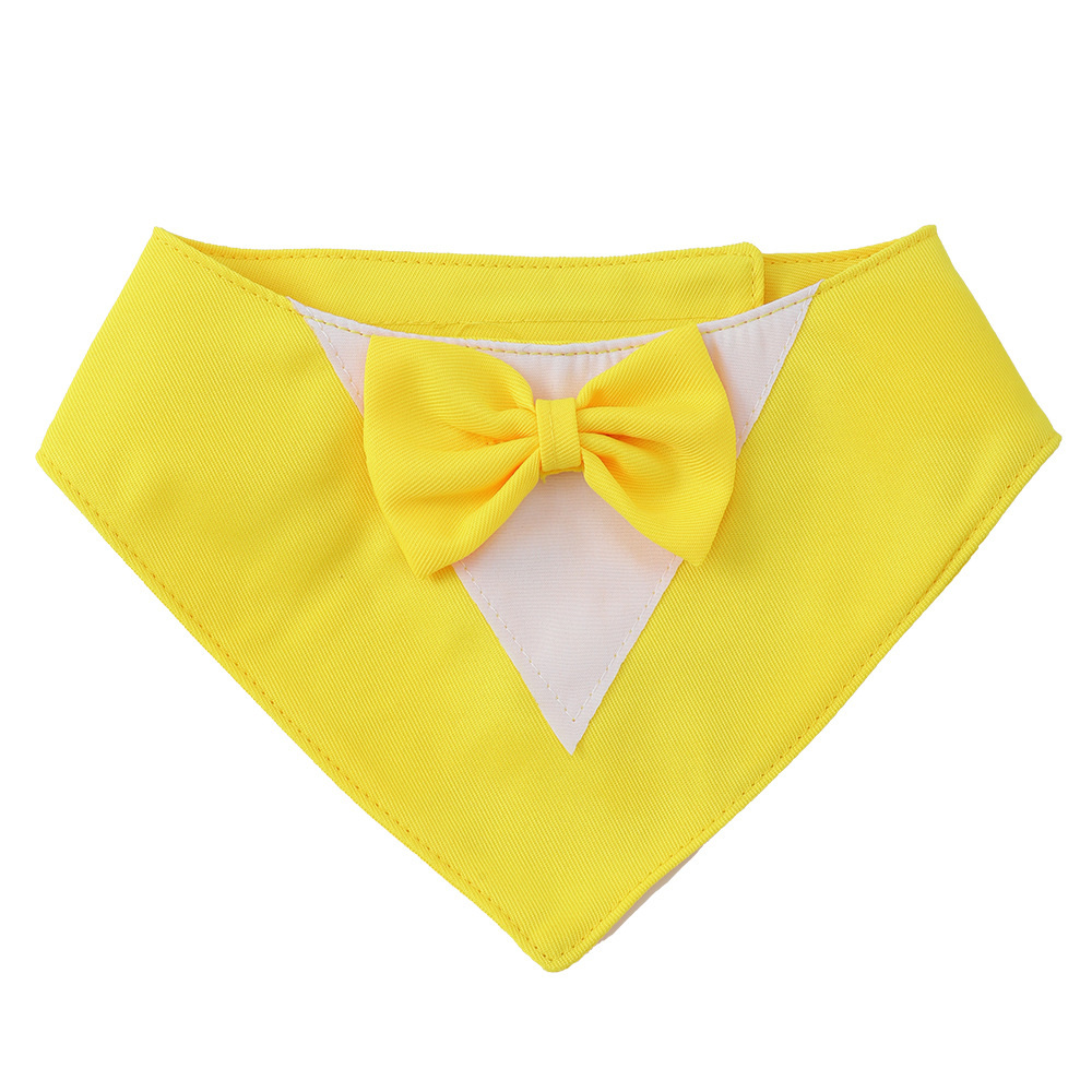 Transfronterizo nuevo traje de mascota triángulo toalla arco saliva toalla collar de mascota perro fabricante de ropa en stock