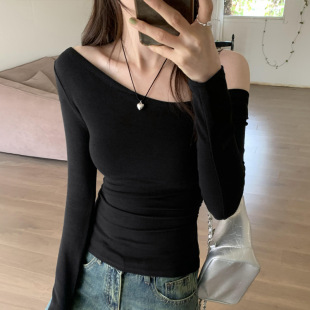 Early Spring Slanted Shoulder T-Shirt for Women Spring & Fall 2025 New Hot Style Early Autumn Wear Loose and Beautiful Off-Shoulder Long-Sleeved Top