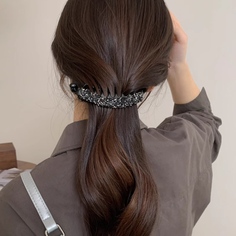 Coreana de diamantes de brillo de banano, cola de caballo fija, cabello fijo, cabello suelto, broca de cabello, cabeza trasera, toque de cabello