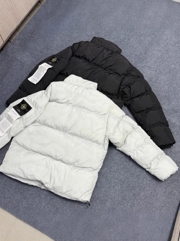 STD跨境石头FW24 防风防水保暖纯色Logo徽标高领单排扣绗缝棉服男|undefined