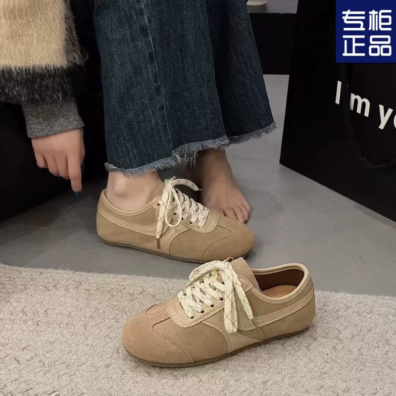 Красная обувь, весенне-летние кроссовки
