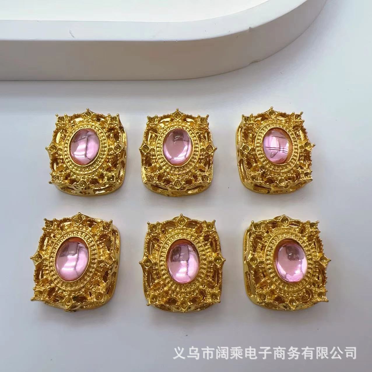 ダイヤモンドの長い方の大きい魔の箱の多い八穴のジルコニウムのdiyの手作りのビーズのブレスレットのネックレスの合金のアクセサリーのビーズの部品