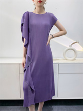 2024春夏褶皱连衣裙女气质优雅修身显瘦中长裙紫色小众设计