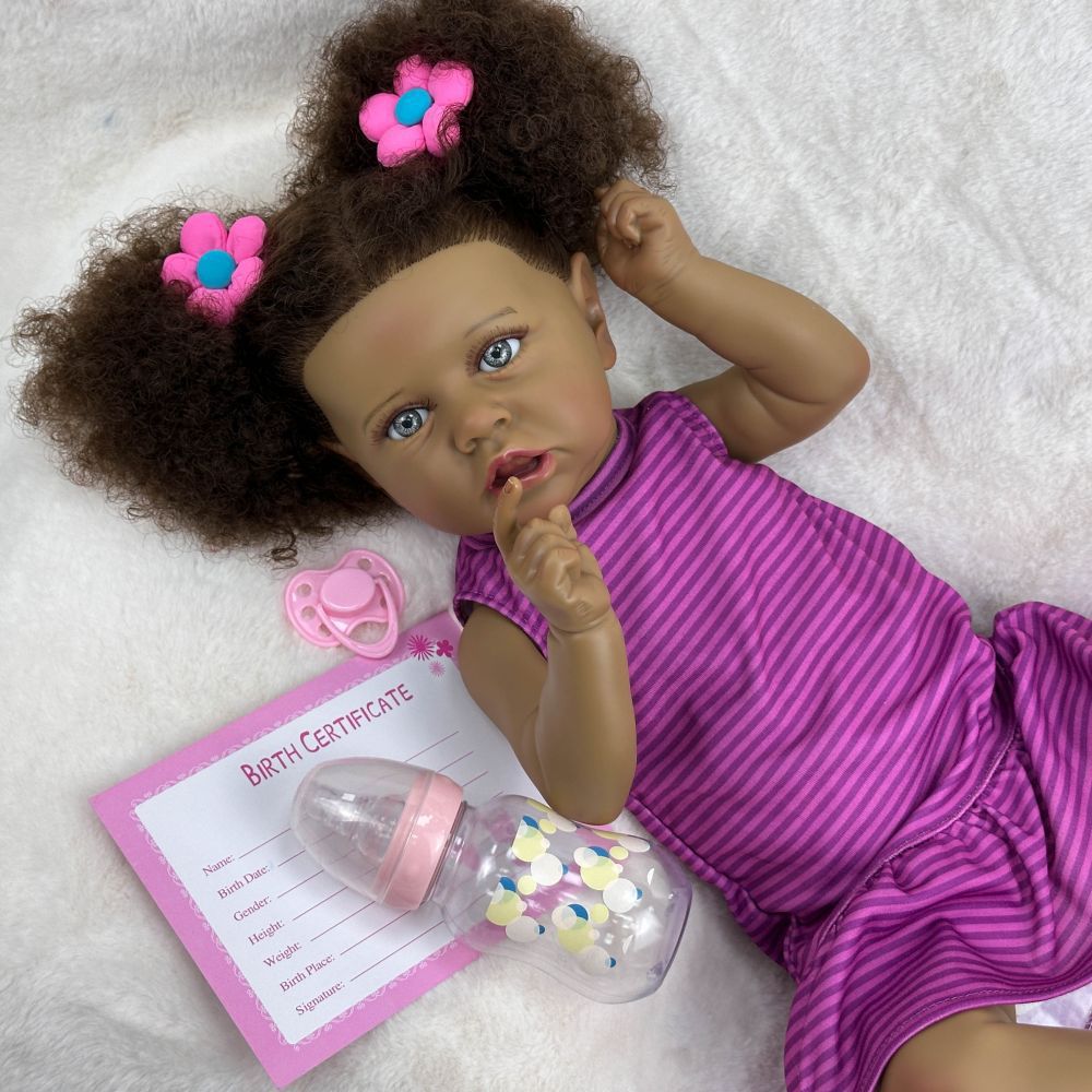 Muñeca de boca inclinada para niños 22 pulgadas regalos negros bebés pesados muñecas de vacaciones africanas nuevas
