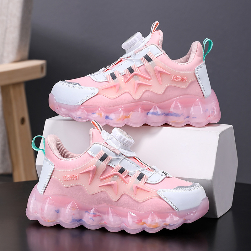 Fideos de cuero rosa