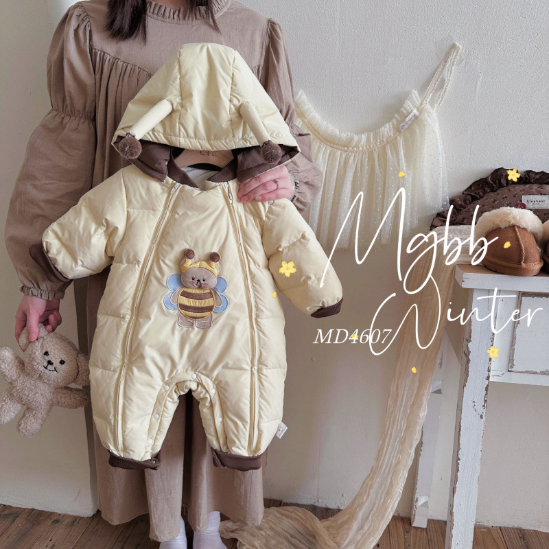 baby down jacket newborn jumpsuit men‘s and women‘s baby going out romper white duck down cartoon bee double zipper