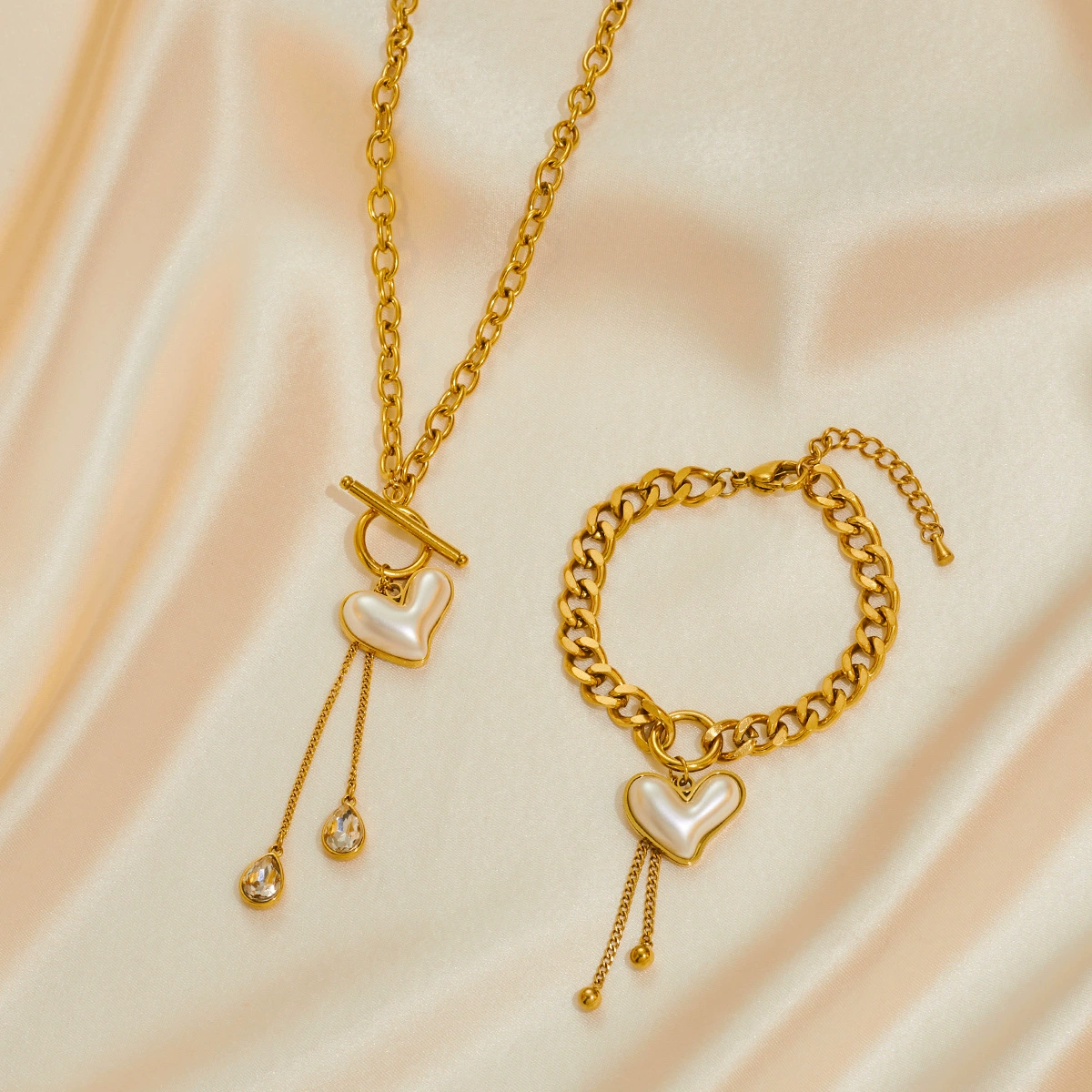 Новый стиль нишевые титановые стальные любовные жемчужные костюмы ожерелье мода ретро OT с кисточками капли воды подвеска ключицы женский