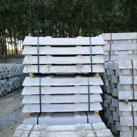 九天生产水泥轨枕 道岔枕木参数 轨道用水泥枕图片