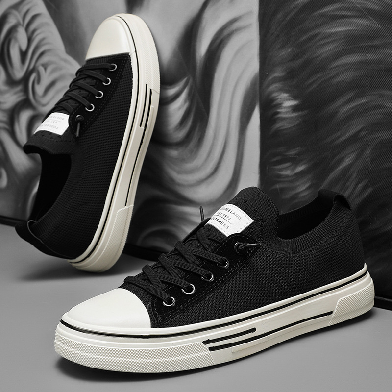 Zapatillas de deporte zapatos blancos transpirables para hombre 2025 nuevo estilo verano estilo delgado de un pie zapatos de hombre de malla tejida voladora zapatos de moda bajos