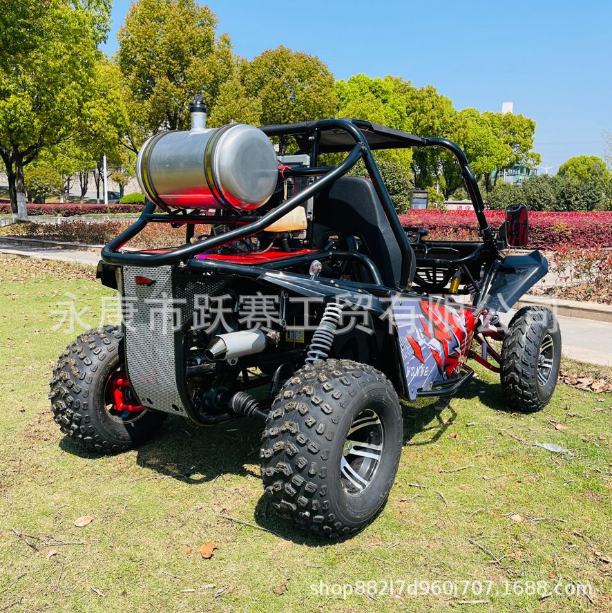 Fabricantes de 300CC karting motocicleta de cuatro ruedas 300CC refrigerado por agua suspensión independiente todo terreno UTV