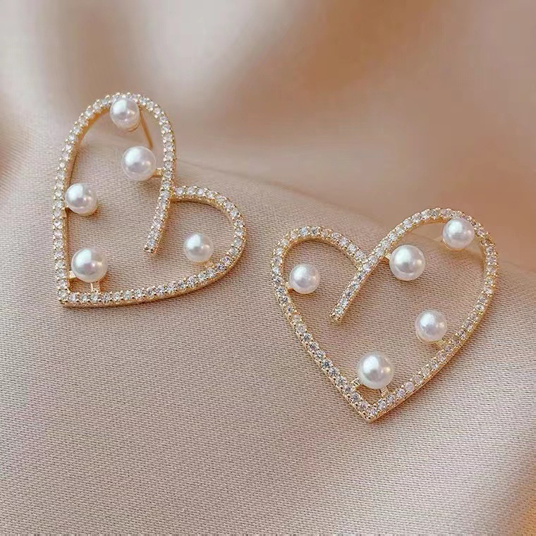 hmqViviiyNSAyin7WuaUt1946PGcFHaeBkux