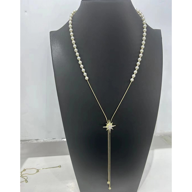 Collier de perles à tirer pour femme, chaîne ras du cou à pompon papillon haut de gamme et polyvalente, chaîne tendance unique pour pull_voghion.com
