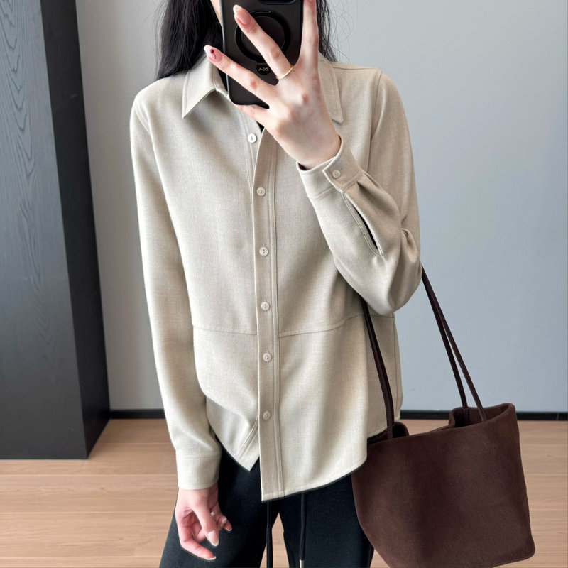 Exquisite Old Money Style! Classic Lapel Single-Breasted Shell Button Loose Long-Sleeve Wool Shirt for Women, Casual Top and Jacket for Women Exquisite Old Money Style! Classic Lapel Single-Breasted Shell Button Loose Long-Sleeve Wool Shirt for Women, Casual Top and Jacket for Women