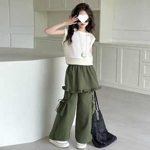 Girls' Summer Outfit 2025 New Set for Older Children, Stylish Hollow Top, Summer Cool Cargo Pants Three-Piece Set