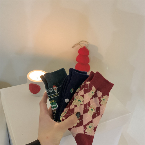 Autumn and winter creative Santa Claus red mid-calf socks Snowman holiday gift Elk ladies New Year cotton socks