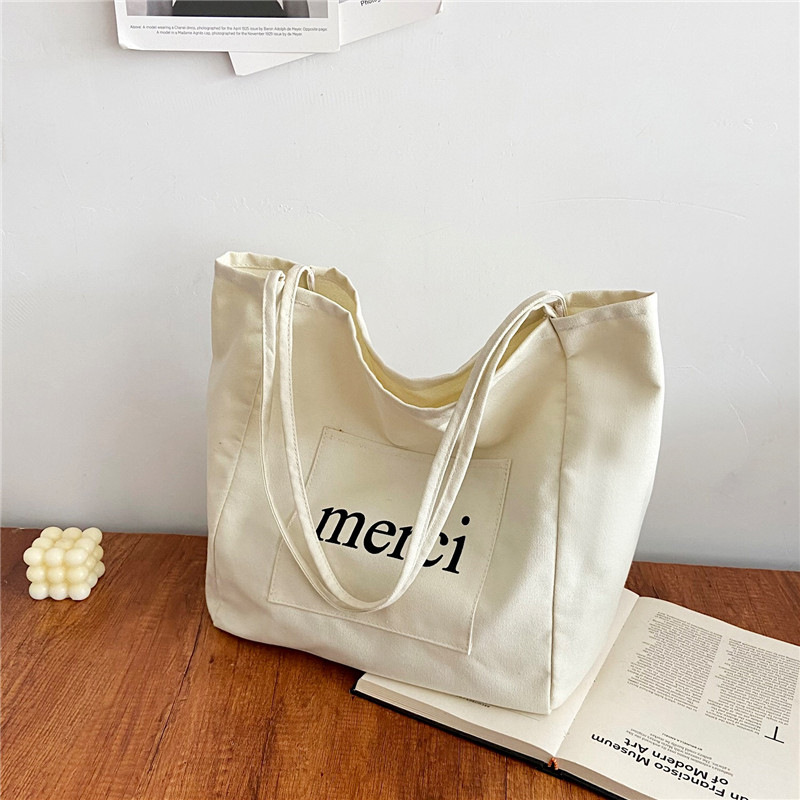 capacious shoulder bag