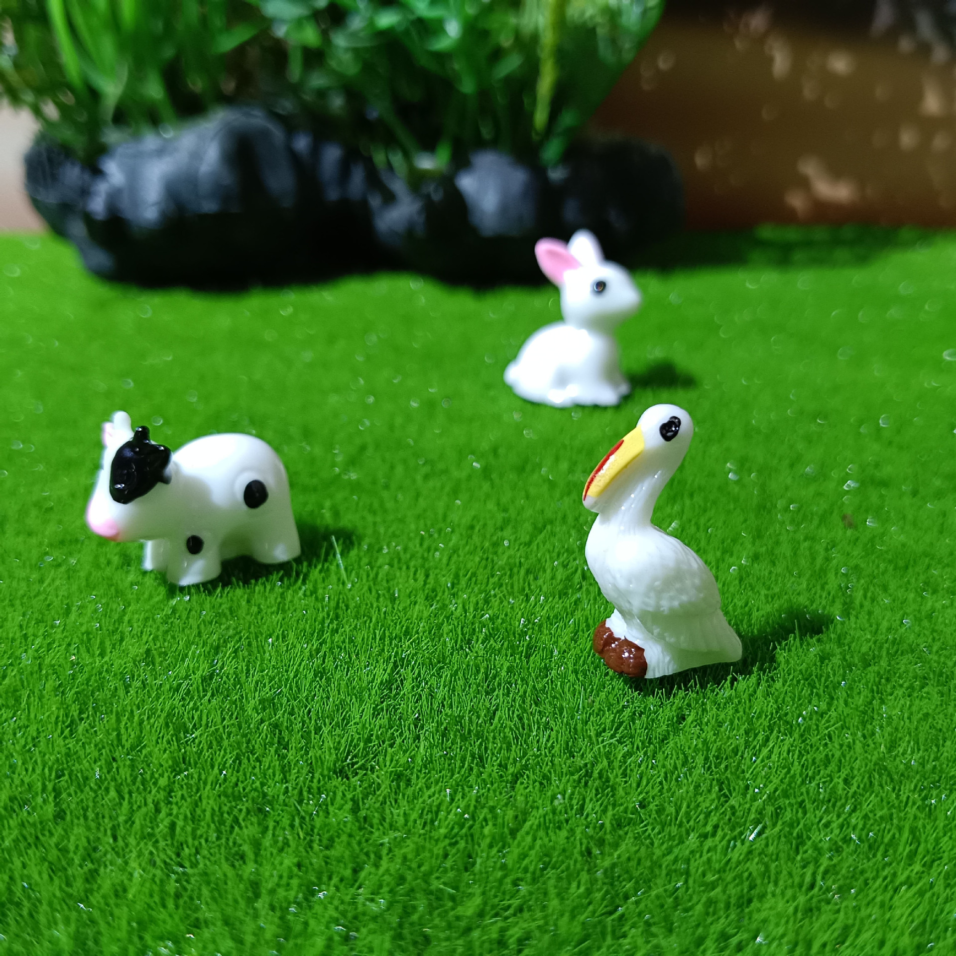 Escenografía de pecera simulación vaca micro-paisaje decoración carnosa bonsai mini pequeño animal resina lindo pato de boca larga