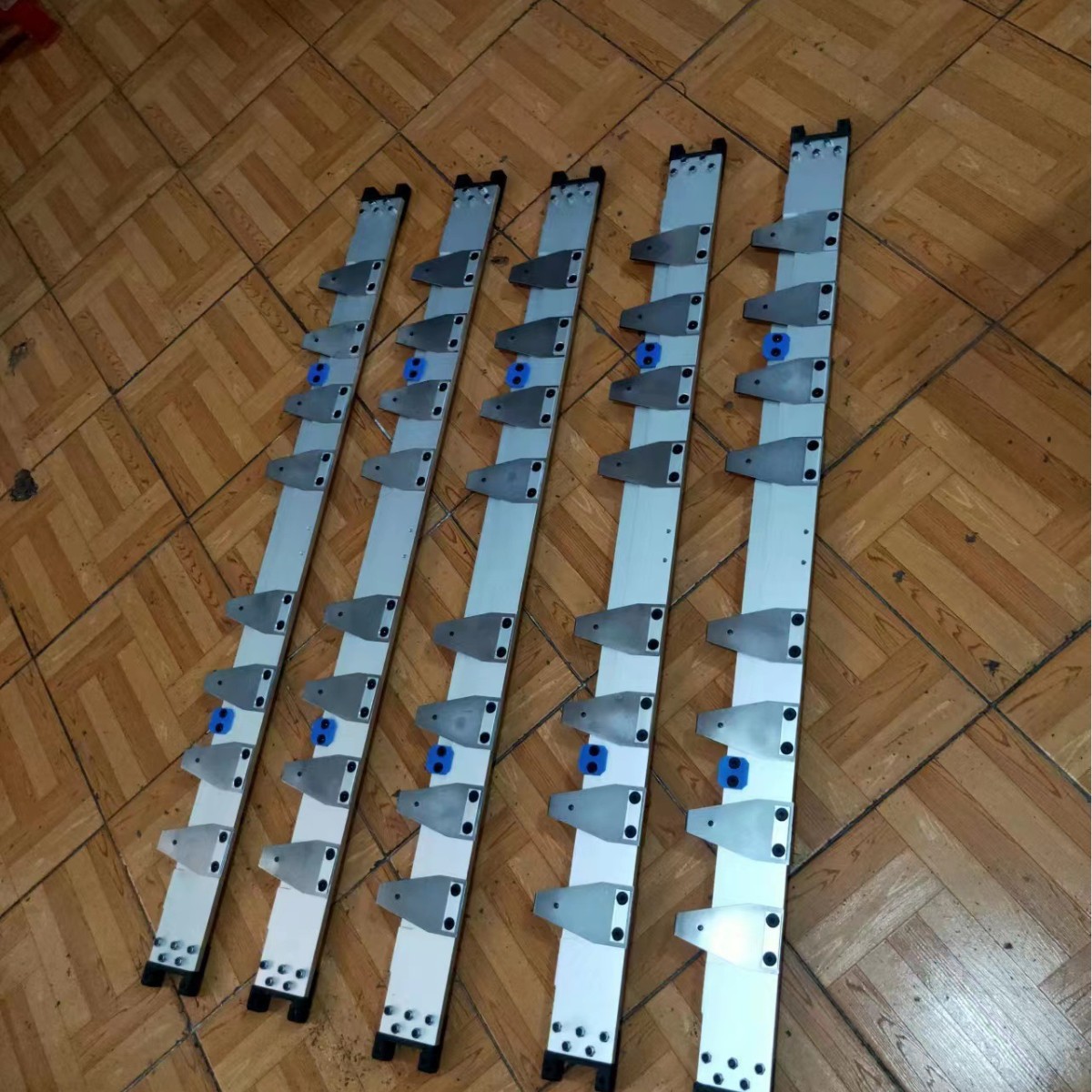 牙排清废上顶针下顶针钢板板框链印刷机耐用数码印刷机专用