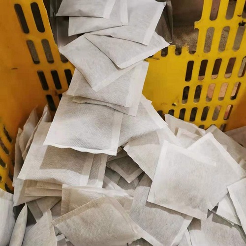 A manufacturer wholesale package of mugwort foot bath powder, with mugwort foot washing and foot soaking, Qiai mugwort foot soaking powder, non-woven foot soaking bag.