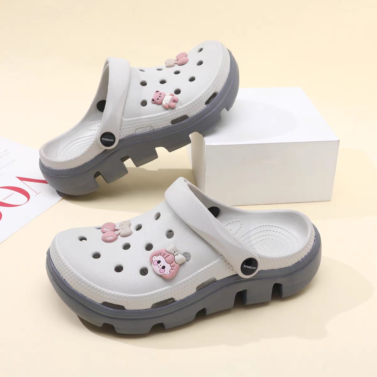 Croc Shoes Men's 2025 Summer Outer Wear Trendyy Home Household Couple's Non-Slip Toe-Toe Slippers Casual Sandals for Women